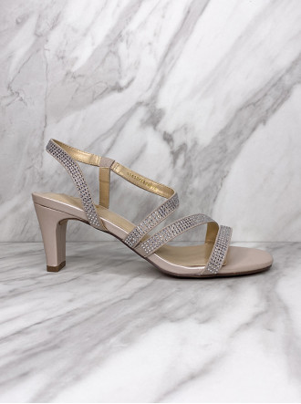 Bernadette Heels - Oyster Pearl (Lotus)